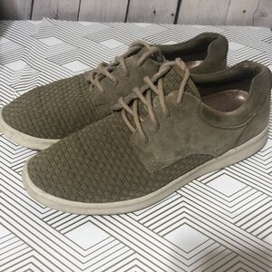 UGG Men's Khaki Textured Sneakers